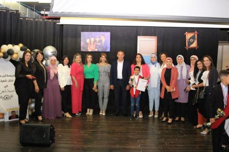 مدرسة ابن سينا تحتفل بأمسية مميزة تحت عنوان" الشّاعر الصّغير